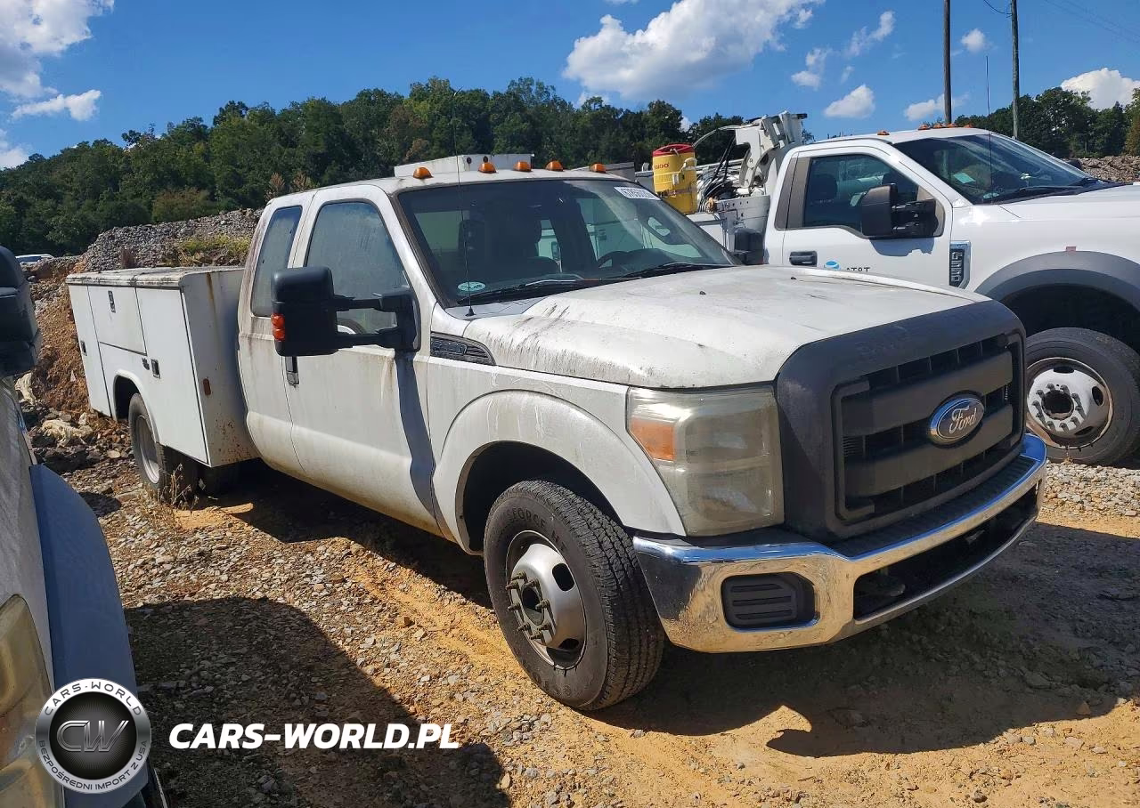 2011 Ford F350 Super Duty VIN:1FD8X3G60BEC77050 - 4