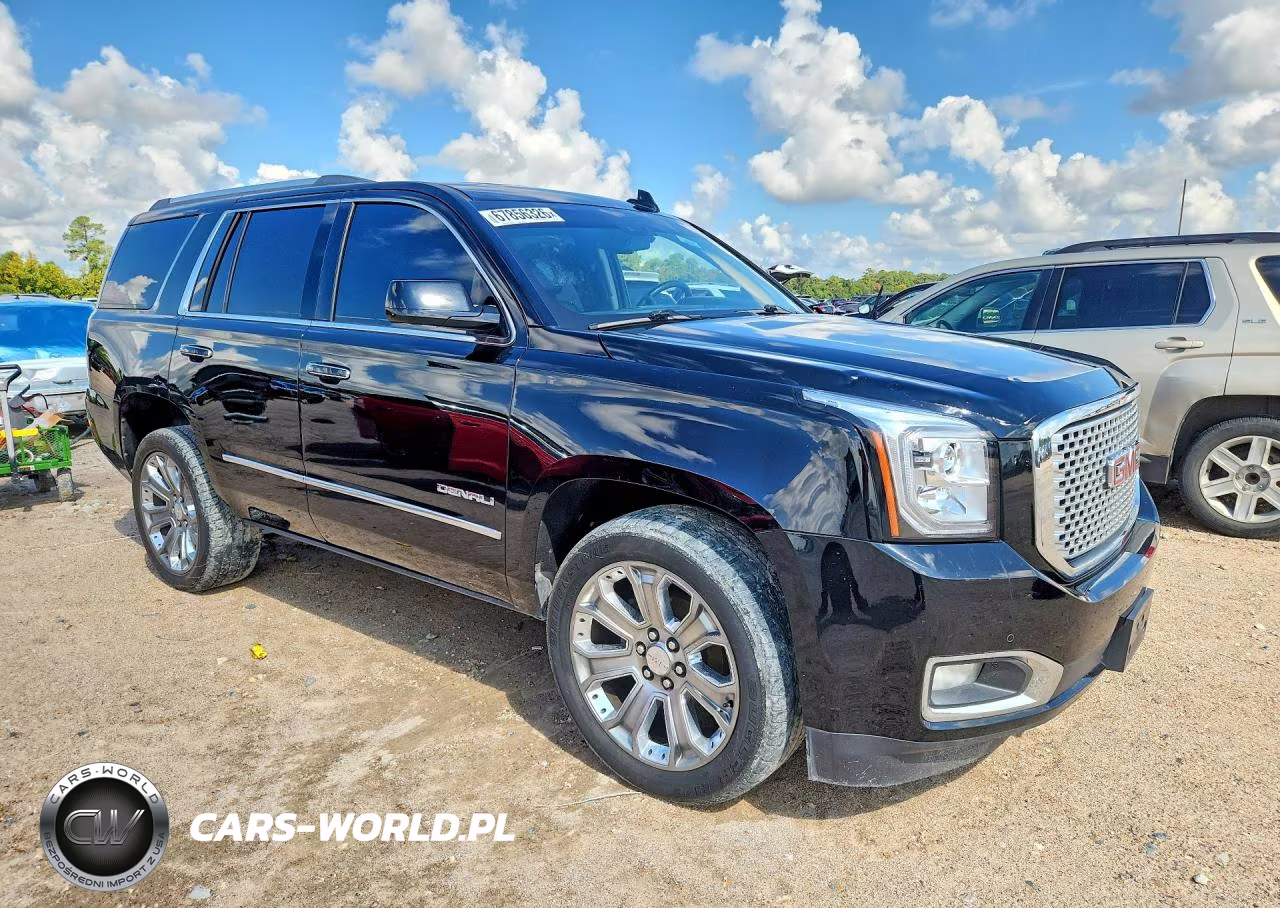 2017 GMC Yukon Denali VIN:1GKS1CKJ4HR115709 - 4