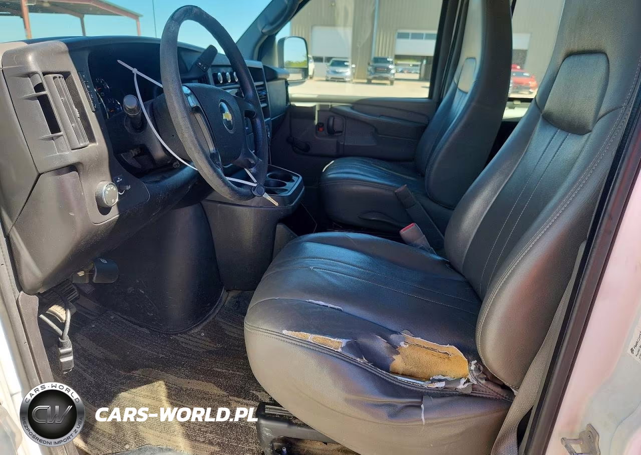 2010 Chevrolet Express 2500 Van VIN:1GCZGFAA3A1158857 - 7
