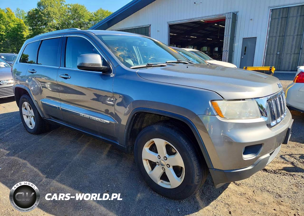 2012 Jeep Grand Cherokee Laredo VIN:1C4RJFAG4CC115691 - 4