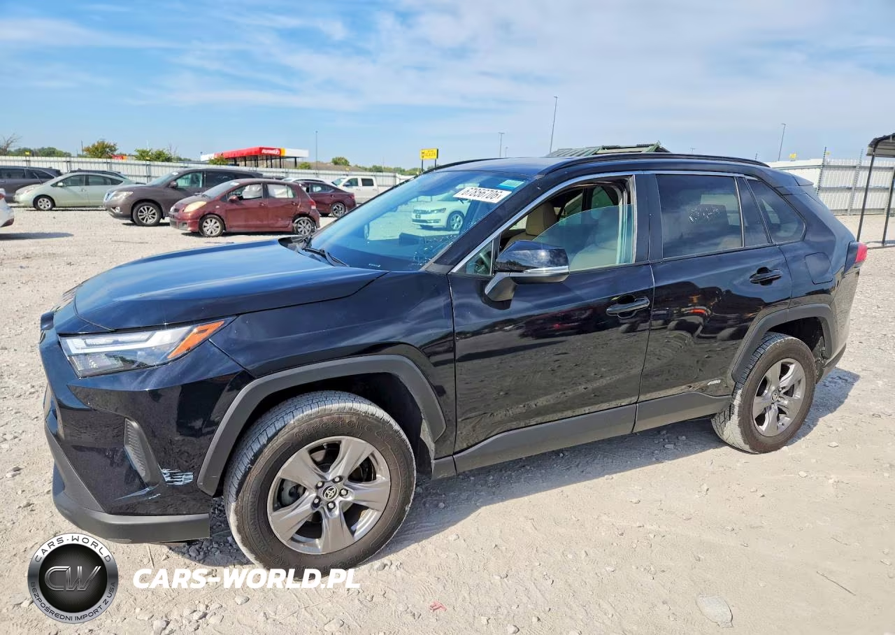 2024 Toyota Rav4 Le