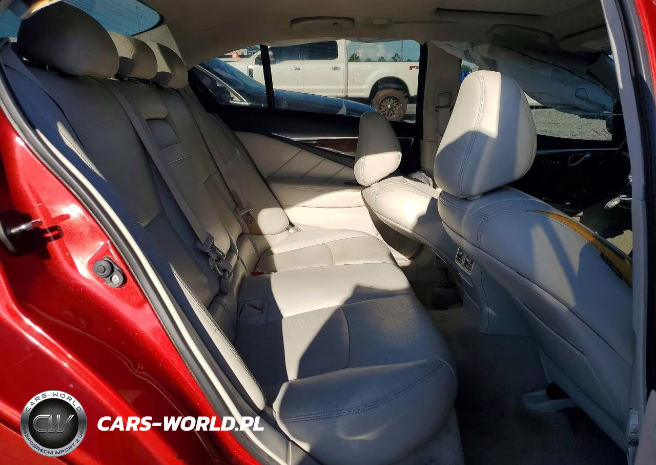 2015 Infiniti Q50 Premium VIN:JN1BV7AP3FM343551 - 10