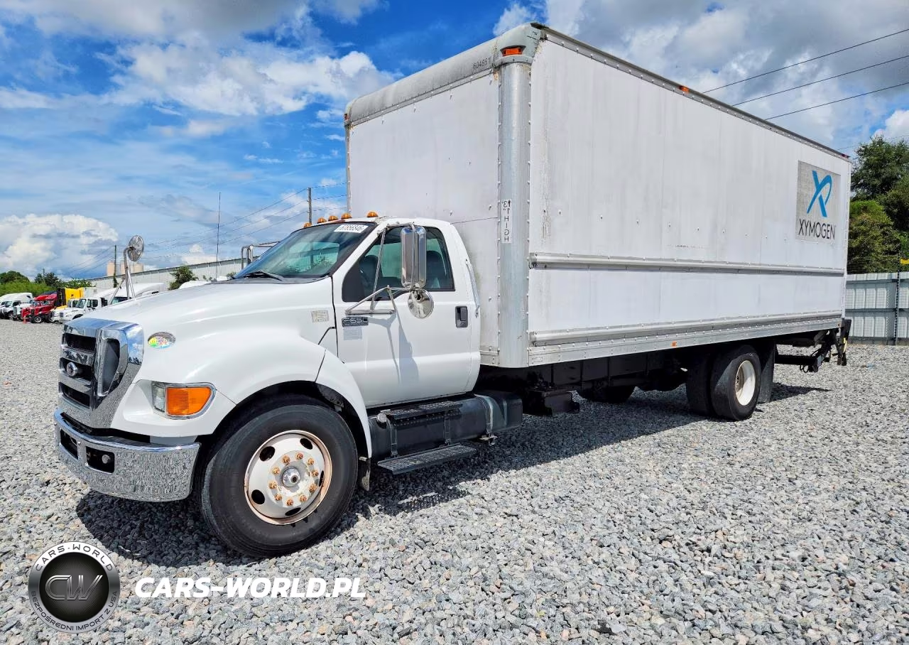 2012 Ford F650 Super Duty Box Truck – zdjęcie 1 z 13