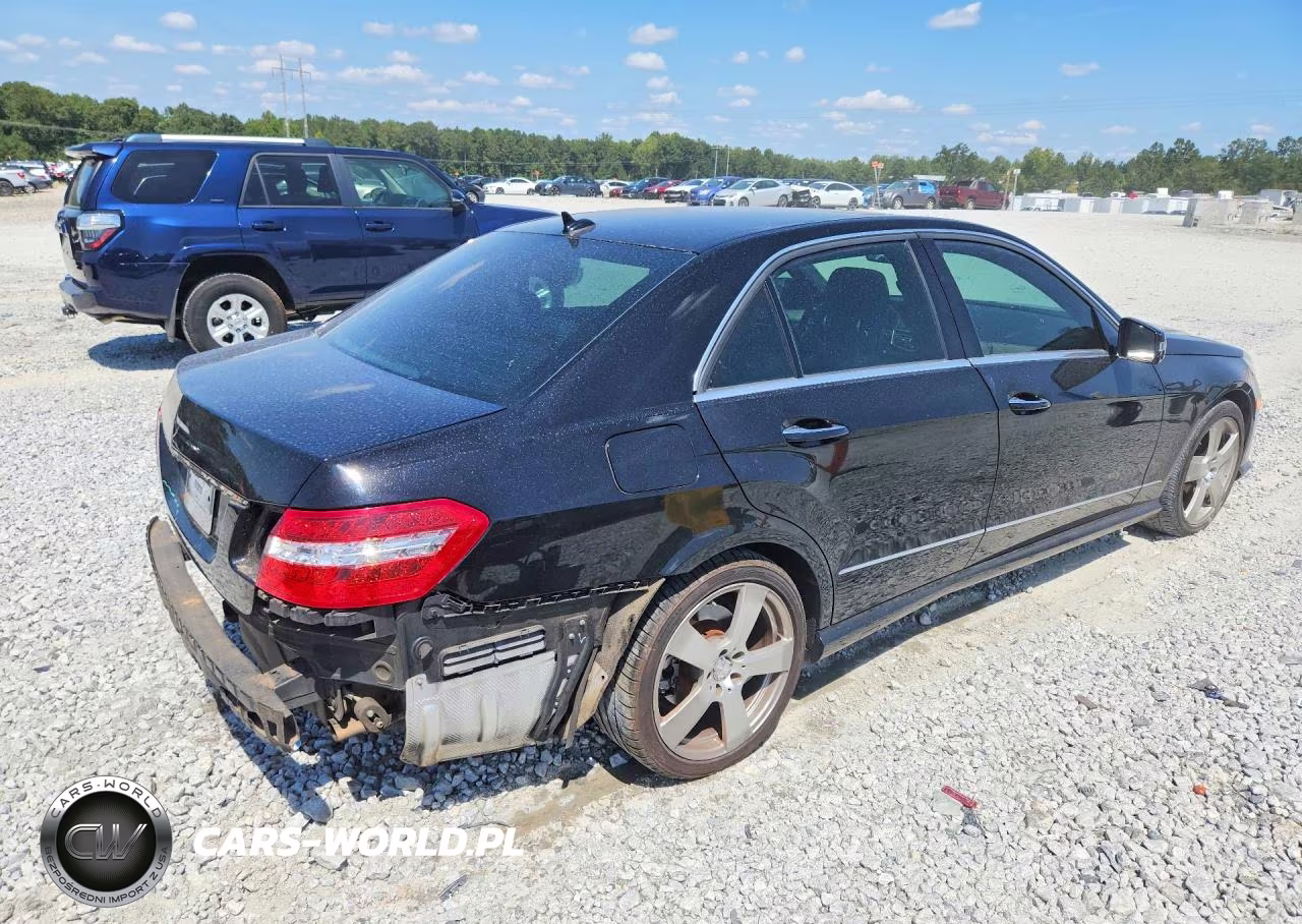 2010 Mercedes-Benz E 350 VIN:WDDHF5GB6AA067743 - 3