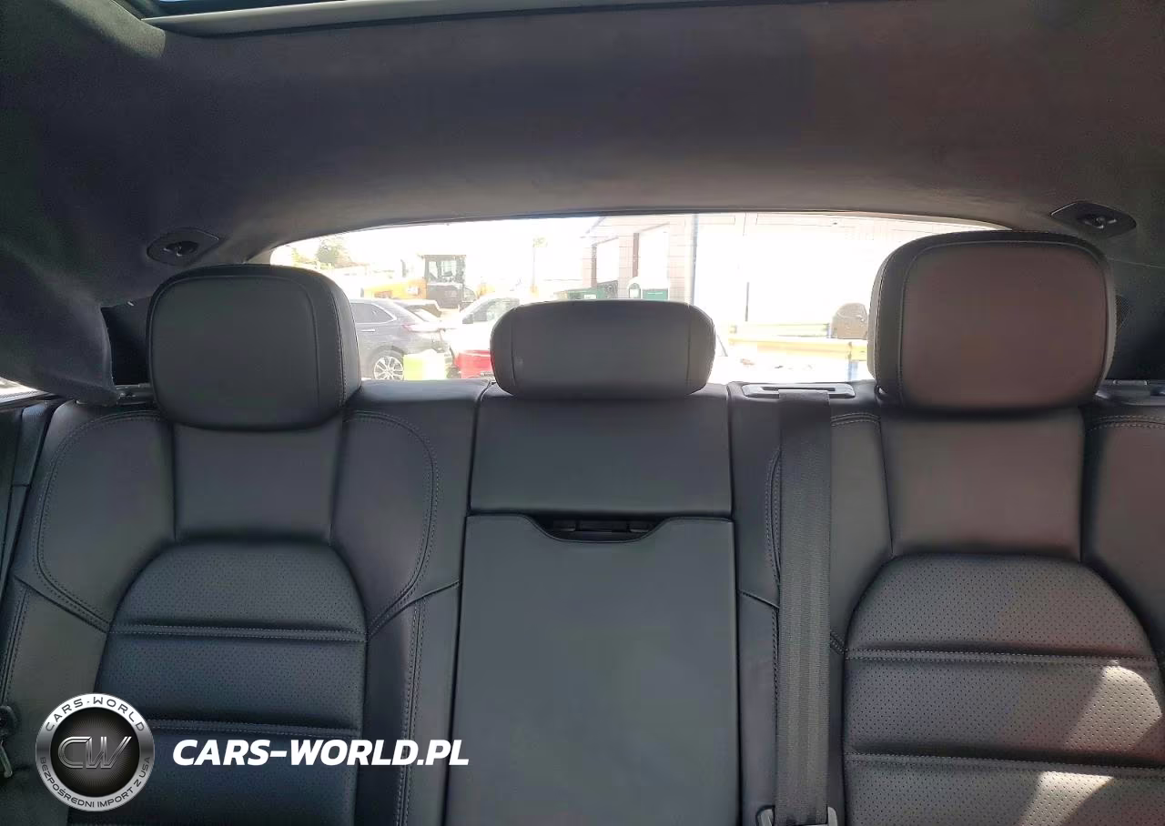 2015 Porsche Macan Turbo VIN:WP1AF2A51FLB98358 - 10