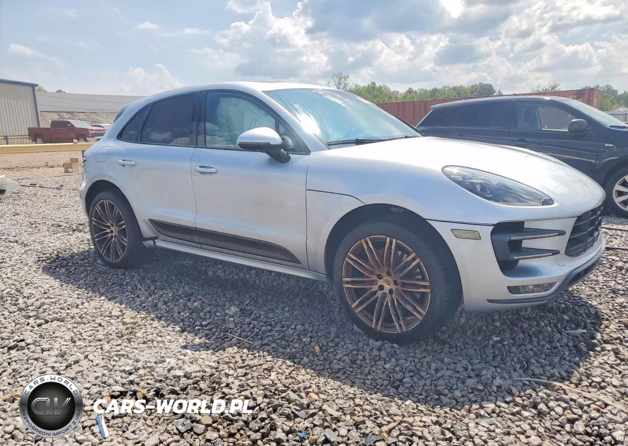 2015 Porsche Macan Turbo VIN:WP1AF2A51FLB98358 - 4