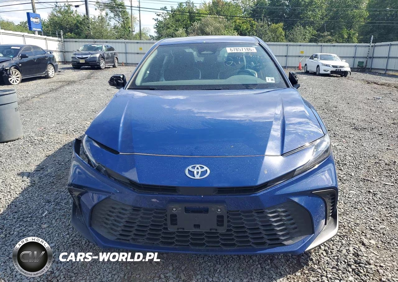2025 Toyota Camry Se VIN:4T1DBADKXSU033706 - 5