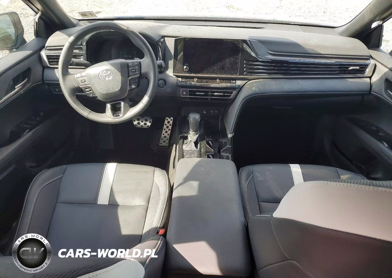 2025 Toyota Camry Se VIN:4T1DBADKXSU033706 - 8