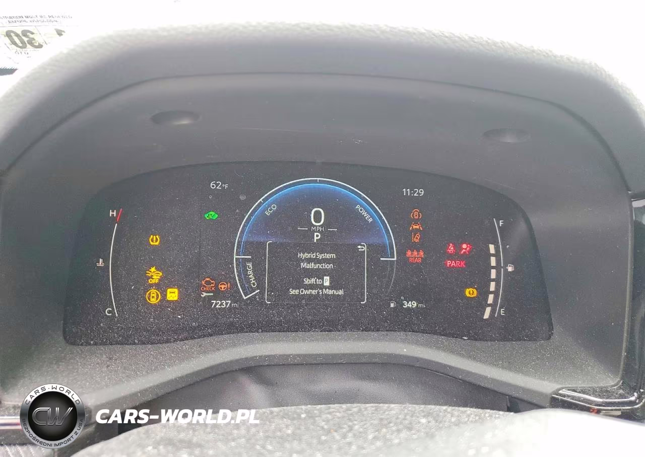 2025 Toyota Camry Se VIN:4T1DBADKXSU033706 - 9