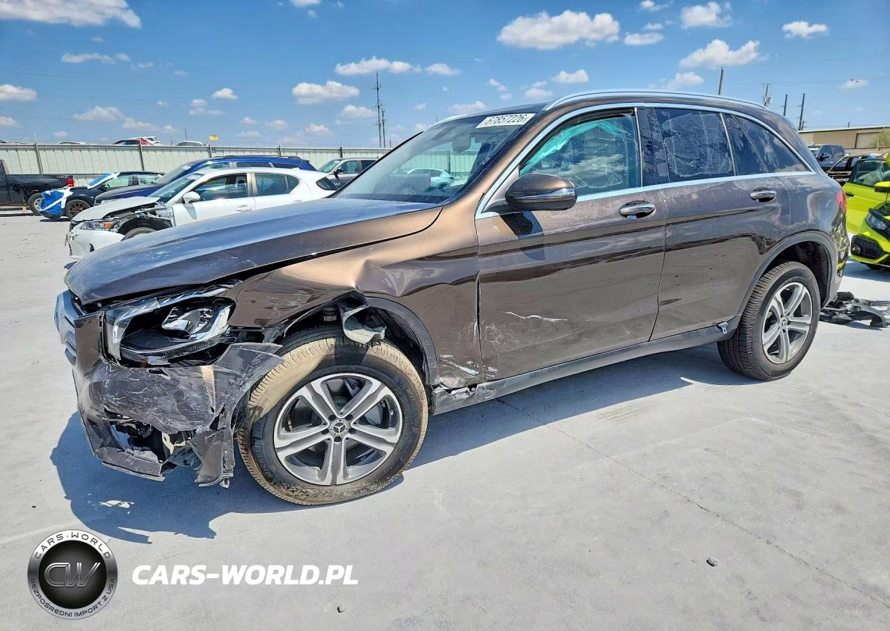 2018 Mercedes-Benz Glc 300 VIN:WDC0G4JBXJV105288 - 1