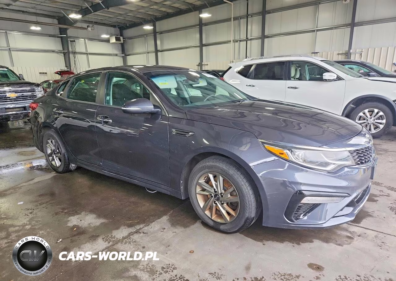 2019 Kia Optima Lx VIN:5XXGT4L33KG308896 - 4