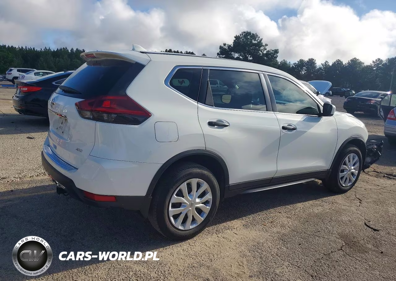 2020 Nissan Rogue S VIN:5N1AT2MV0LC762871 - 3