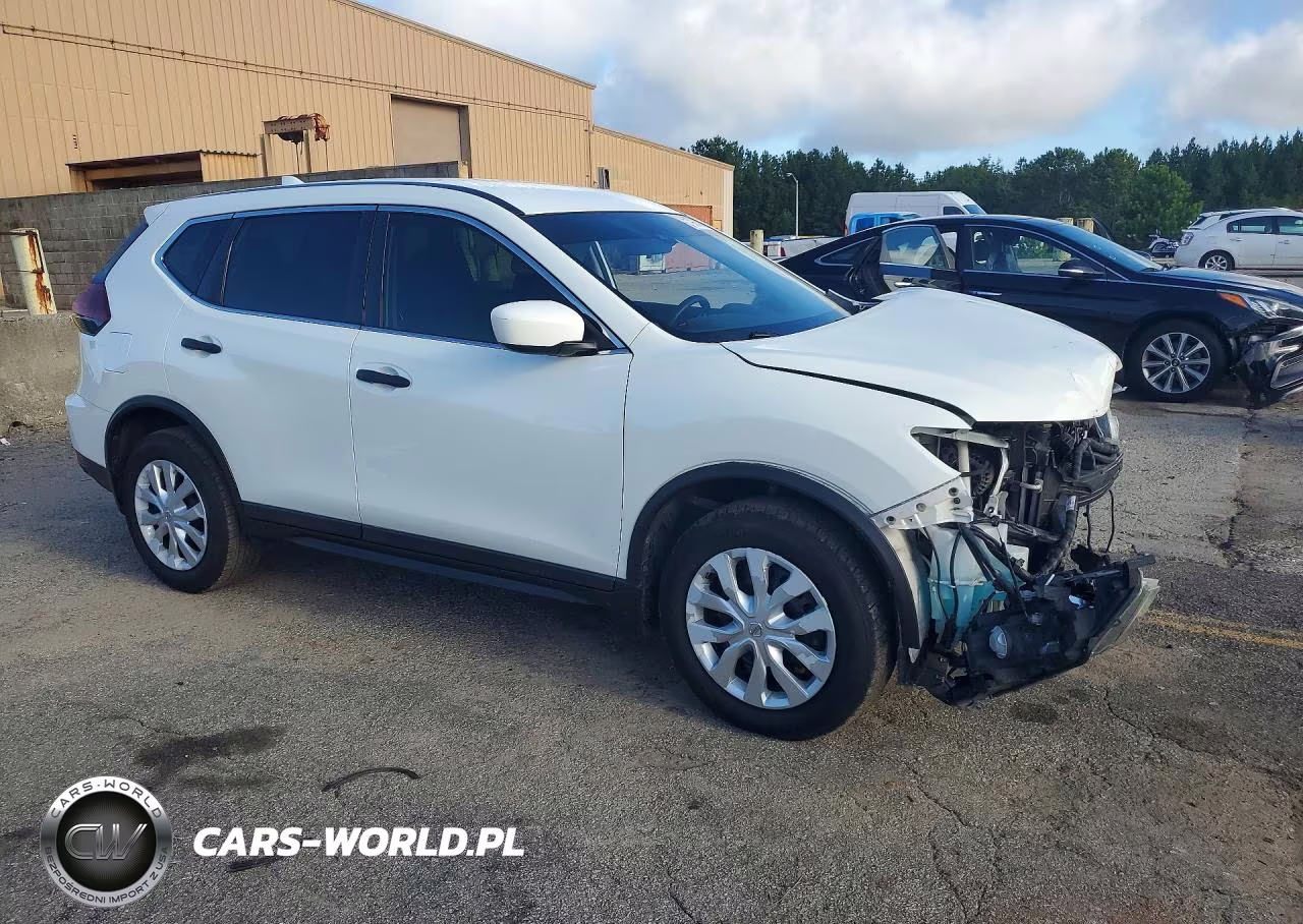 2020 Nissan Rogue S VIN:5N1AT2MV0LC762871 - 4