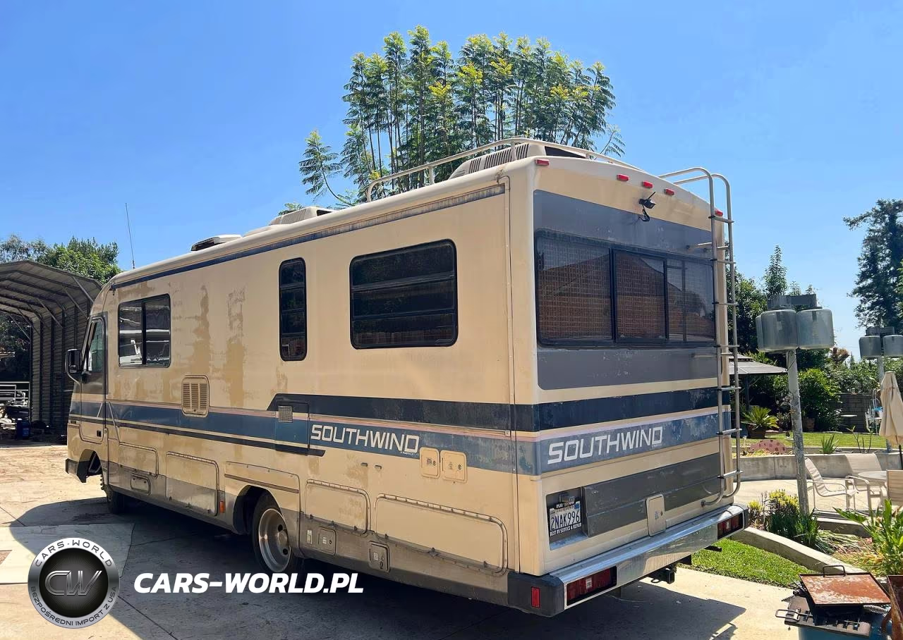 1989 Fleetwood Southwind VIN:1GBKP37WXK3309612 - 3