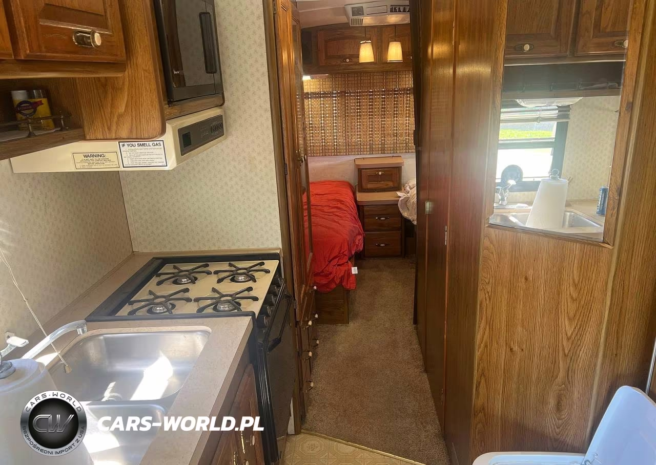 1989 Fleetwood Southwind VIN:1GBKP37WXK3309612 - 6