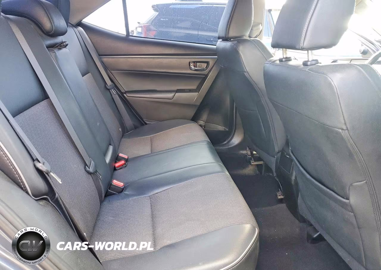 2015 Toyota Corolla S VIN:5YFBURHE9FP358276 - 10