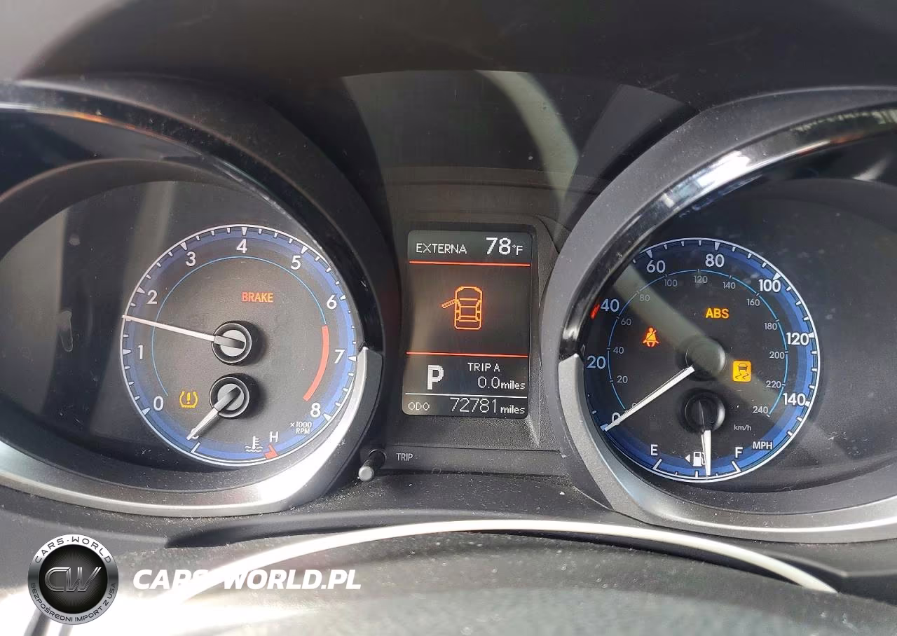 2015 Toyota Corolla S VIN:5YFBURHE9FP358276 - 9