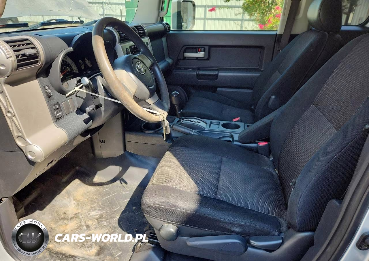2007 Toyota Fj Cruiser Base VIN:JTEBU11F970030996 - 7