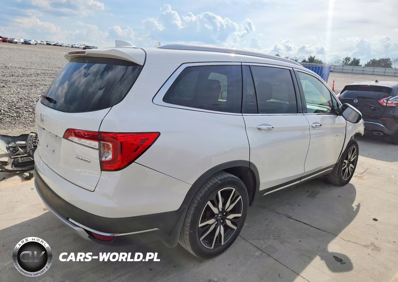 2022 Honda Pilot Touring VIN:5FNYF5H6XNB020062 - 3