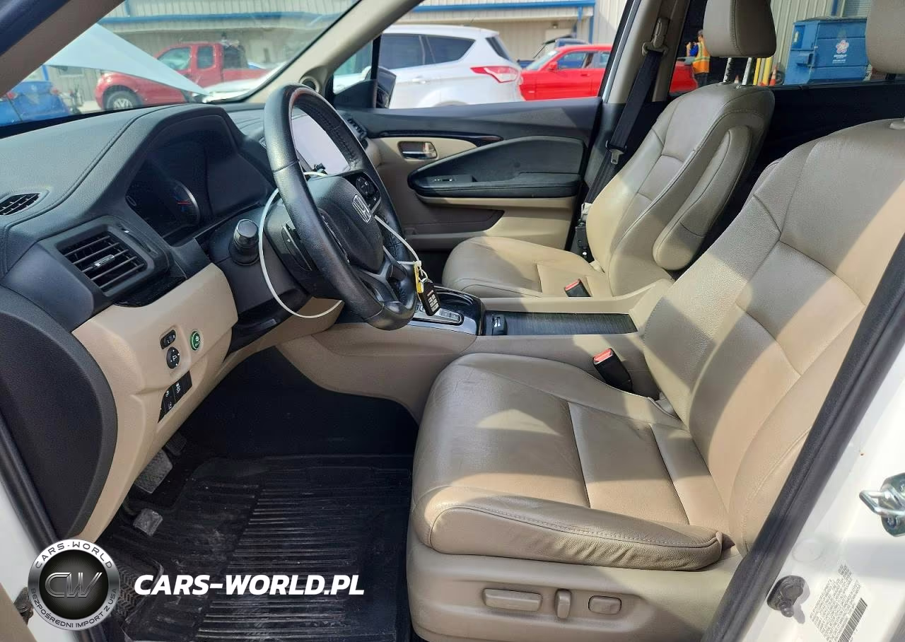 2022 Honda Pilot Touring VIN:5FNYF5H6XNB020062 - 7