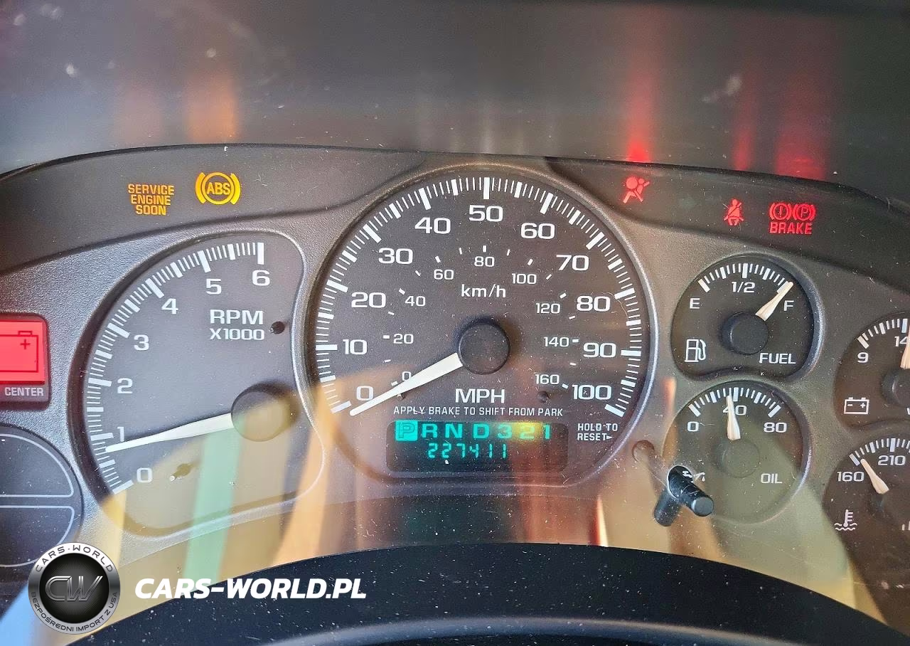 2001 Chevrolet Silverado K1500 VIN:2GCEK19T611390319 - 9