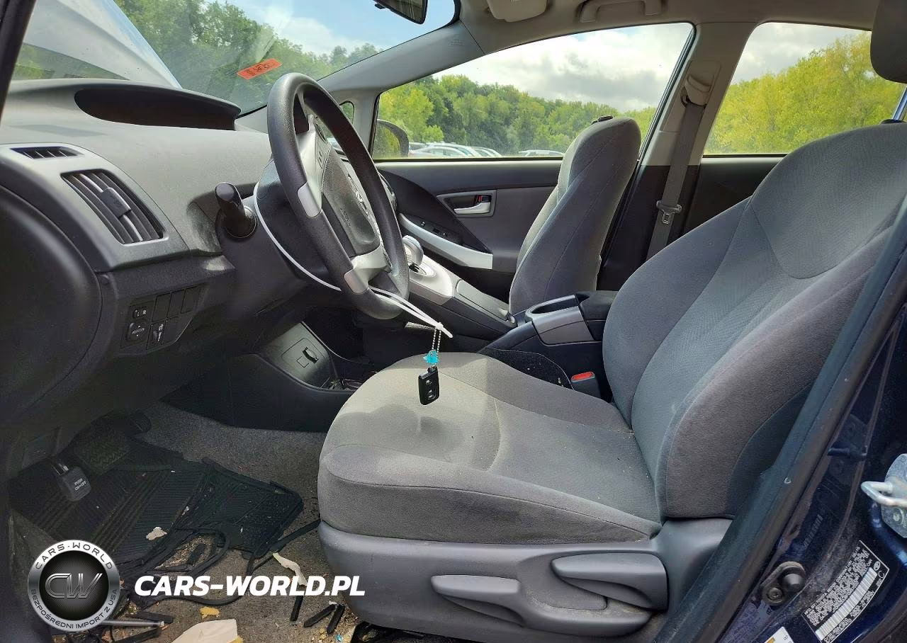 2015 Toyota Prius One VIN:JTDKN3DU8F0457222 - 7
