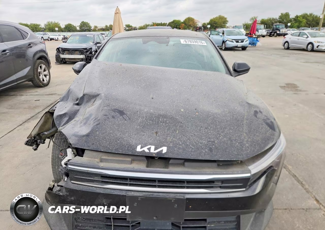 2025 Kia K4 Lxs VIN:3KPFT4DE5SE035710 - 5