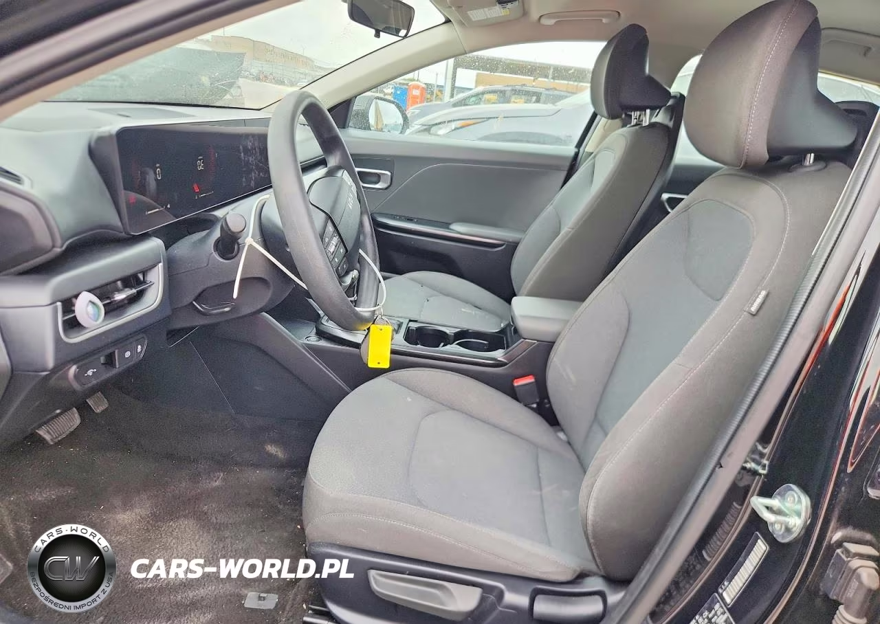 2025 Kia K4 Lxs VIN:3KPFT4DE5SE035710 - 7