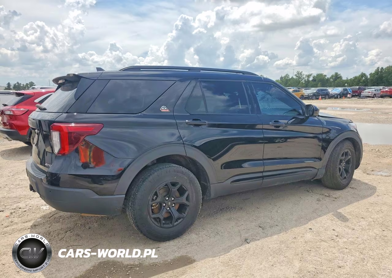 2022 Ford Explorer Timberline VIN:1FMSK8JH6NGC39696 - 3