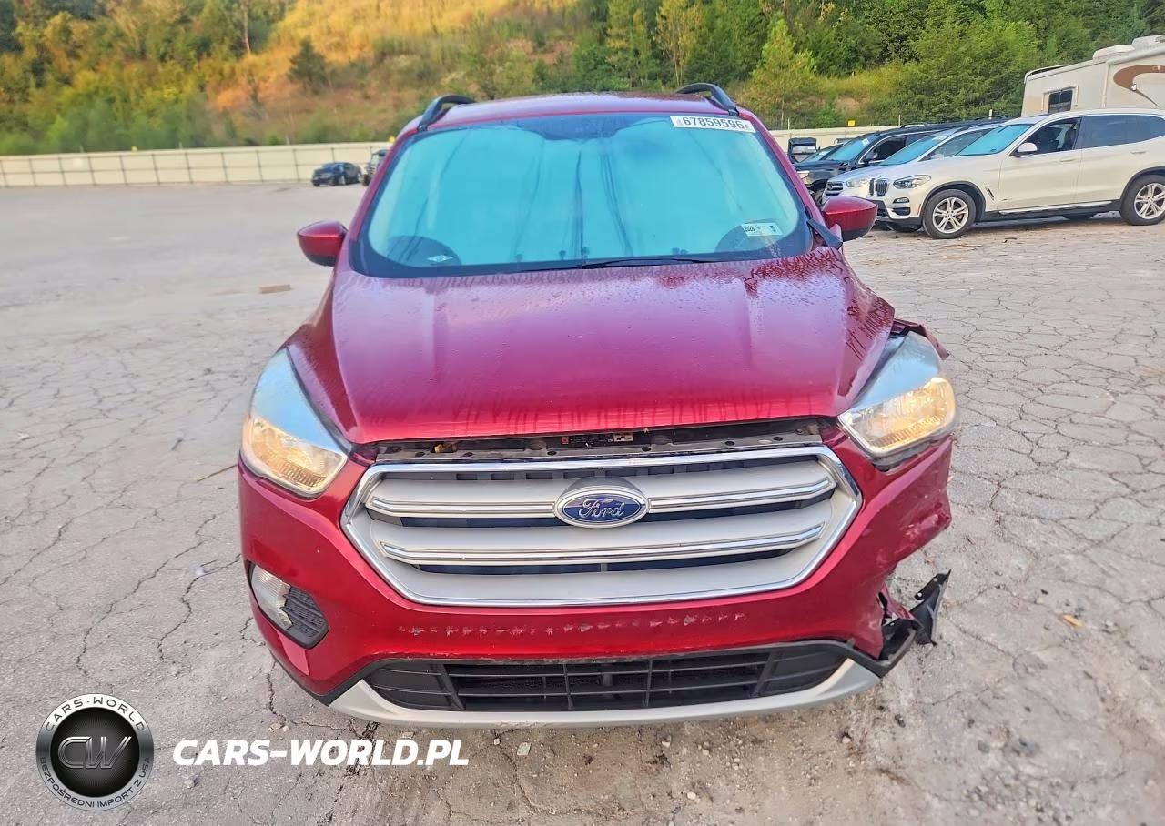 2018 Ford Escape Se VIN:1FMCU9GD0JUC01448 - 5