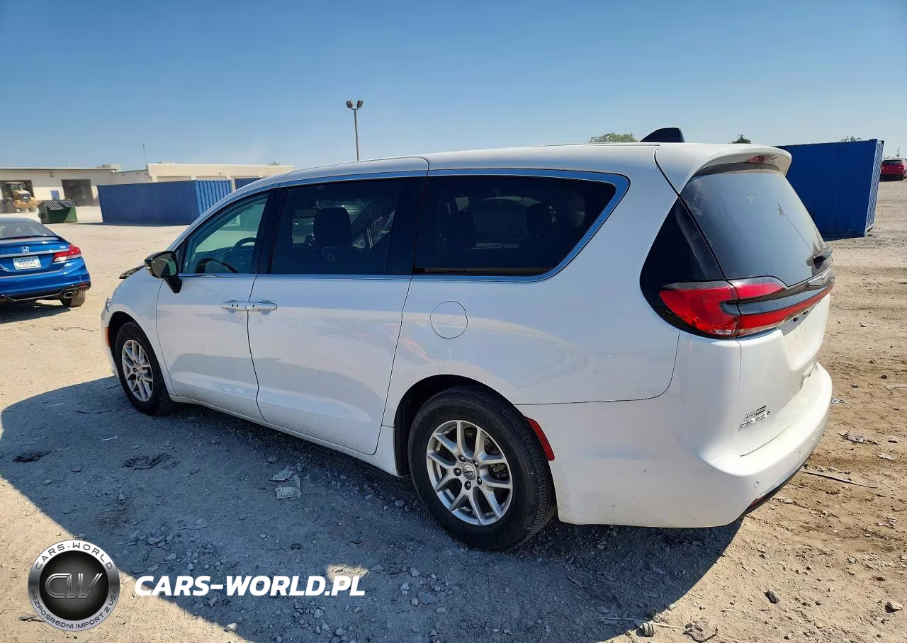 2024 Chrysler Pacifica Touring L VIN:2C4RC1BG9RR140467 - 2