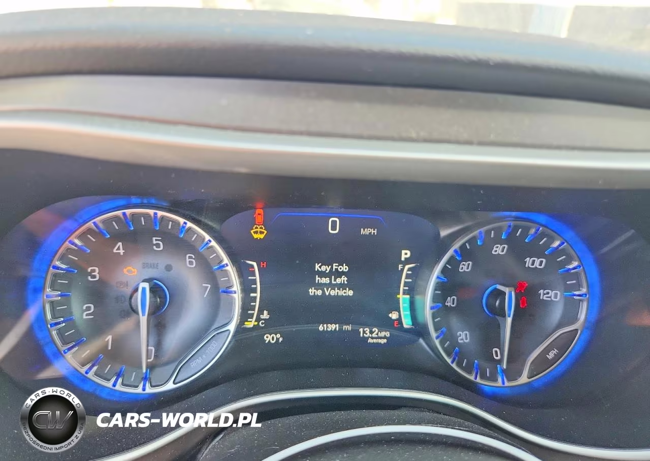 2024 Chrysler Pacifica Touring L VIN:2C4RC1BG9RR140467 - 9