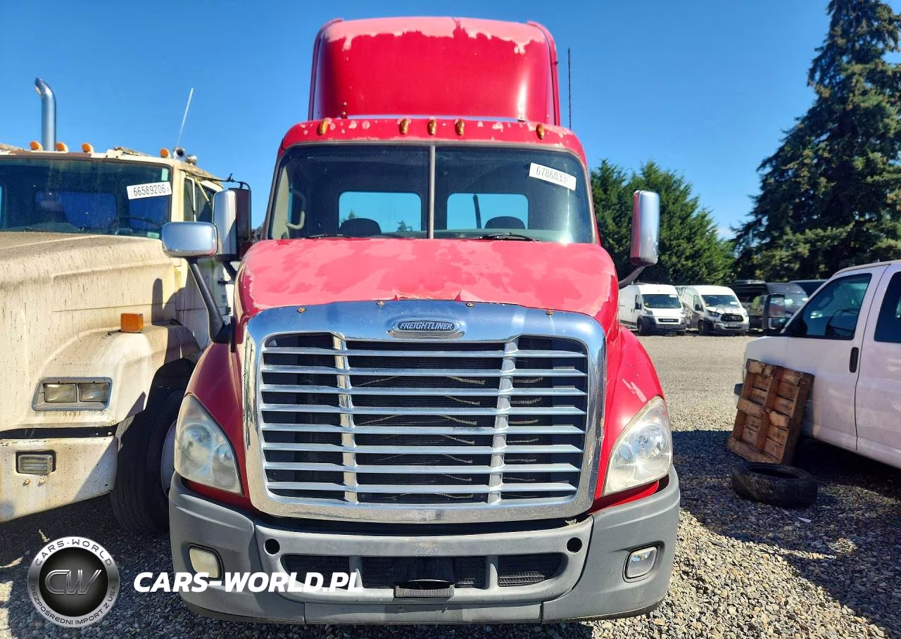 2014 Freightliner Cascadia Semi Truck VIN:3AKJGBDV8ESBY6698 - 5