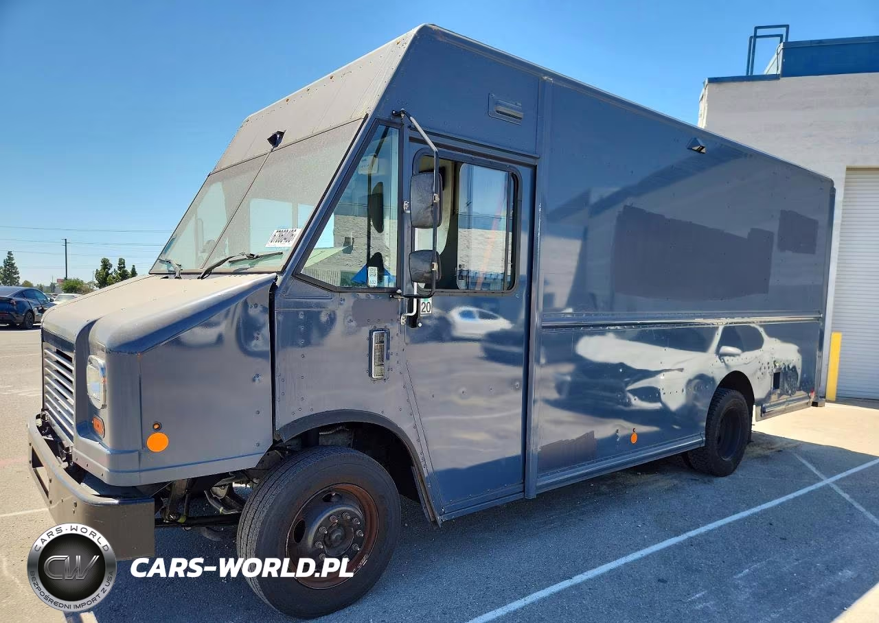 2020 Ford F59 Delivery Truck