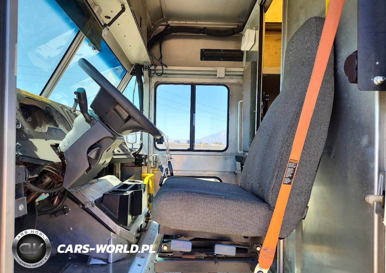 2020 Ford F59 Delivery Truck VIN:1F65F5KNXL0A08334 - 7