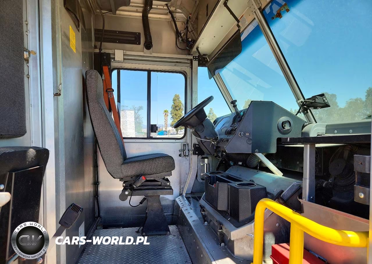 2020 Ford F59 Delivery Truck VIN:1F65F5KNXL0A08334 - 8