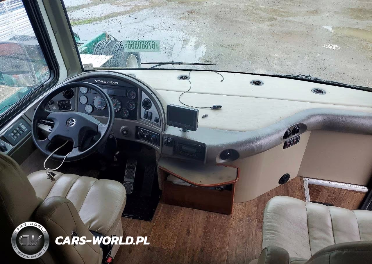 2008 Fleetwood Expedition El Eddie Bauer VIN:4UZACJDT88CZ71047 - 5