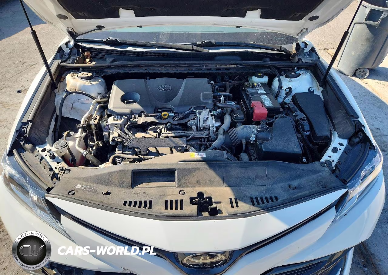 2018 Toyota Camry Le VIN:JTNB11HKXJ3004943 - 11