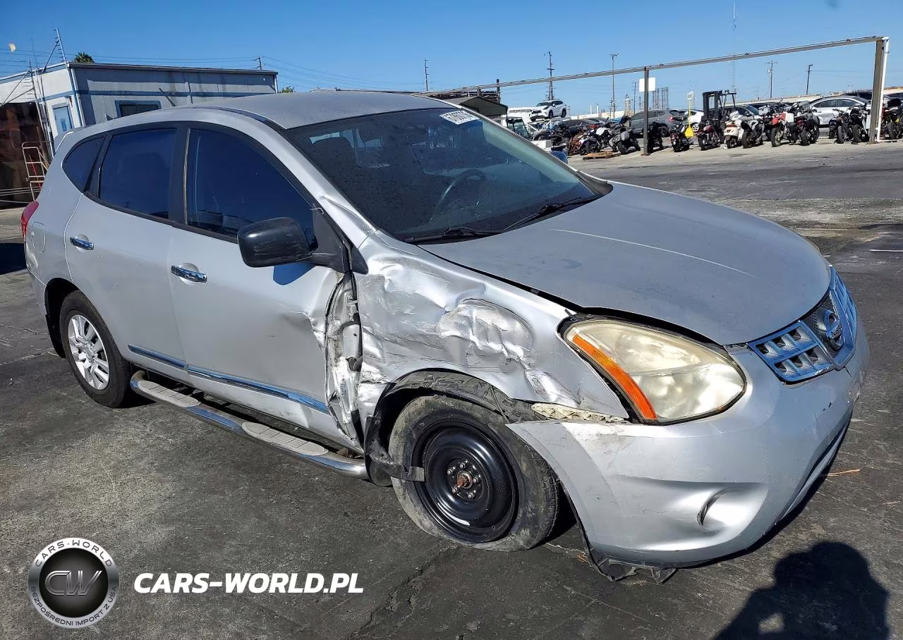 2011 Nissan Rogue S VIN:JN8AS5MVXBW679068 - 4