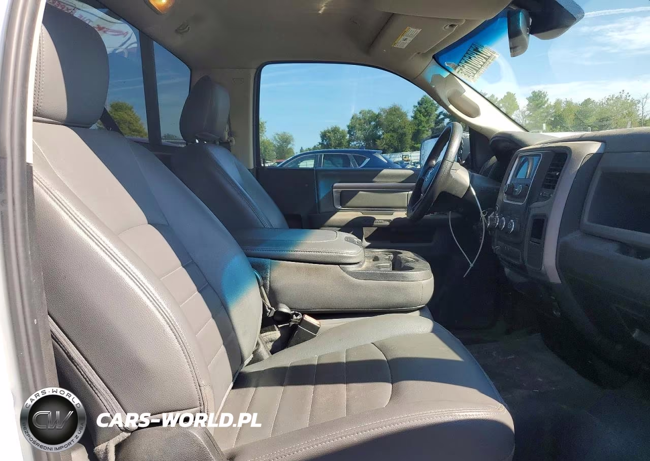 2018 Ram 1500 St VIN:3C6JR6DM2JG320516 - 10