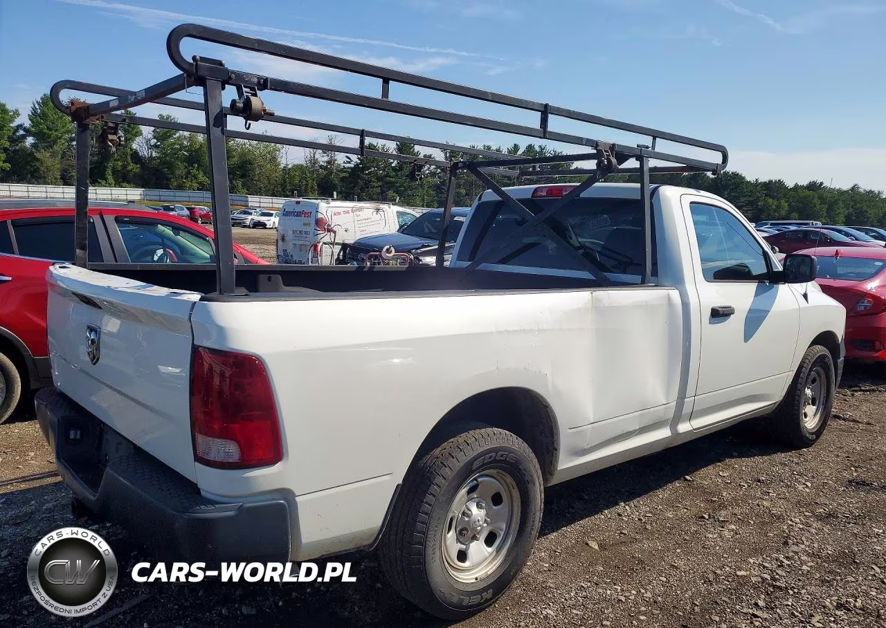 2018 Ram 1500 St VIN:3C6JR6DM2JG320516 - 3