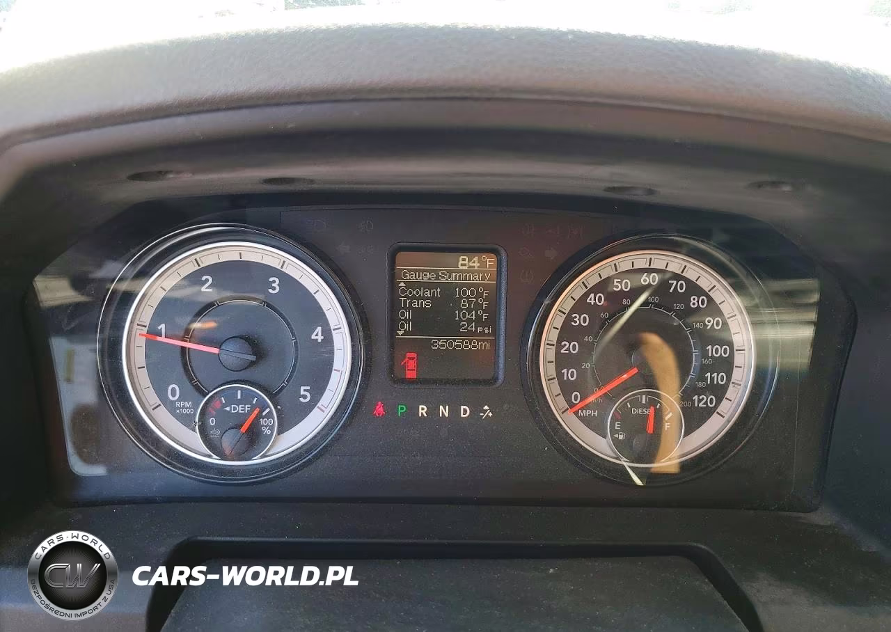 2018 Ram 1500 St VIN:3C6JR6DM2JG320516 - 9