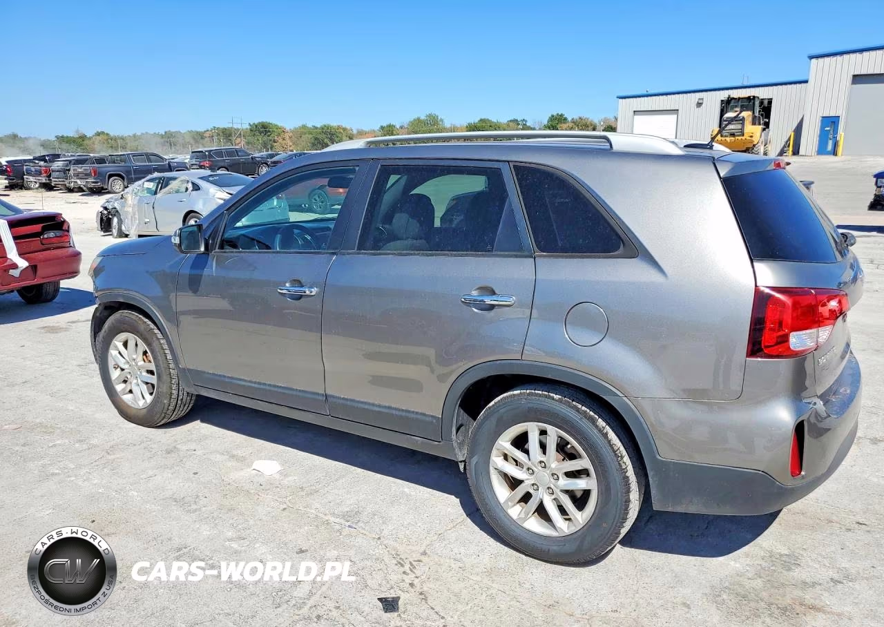 2015 Kia Sorento Lx VIN:5XYKT4A72FG635596 - 2