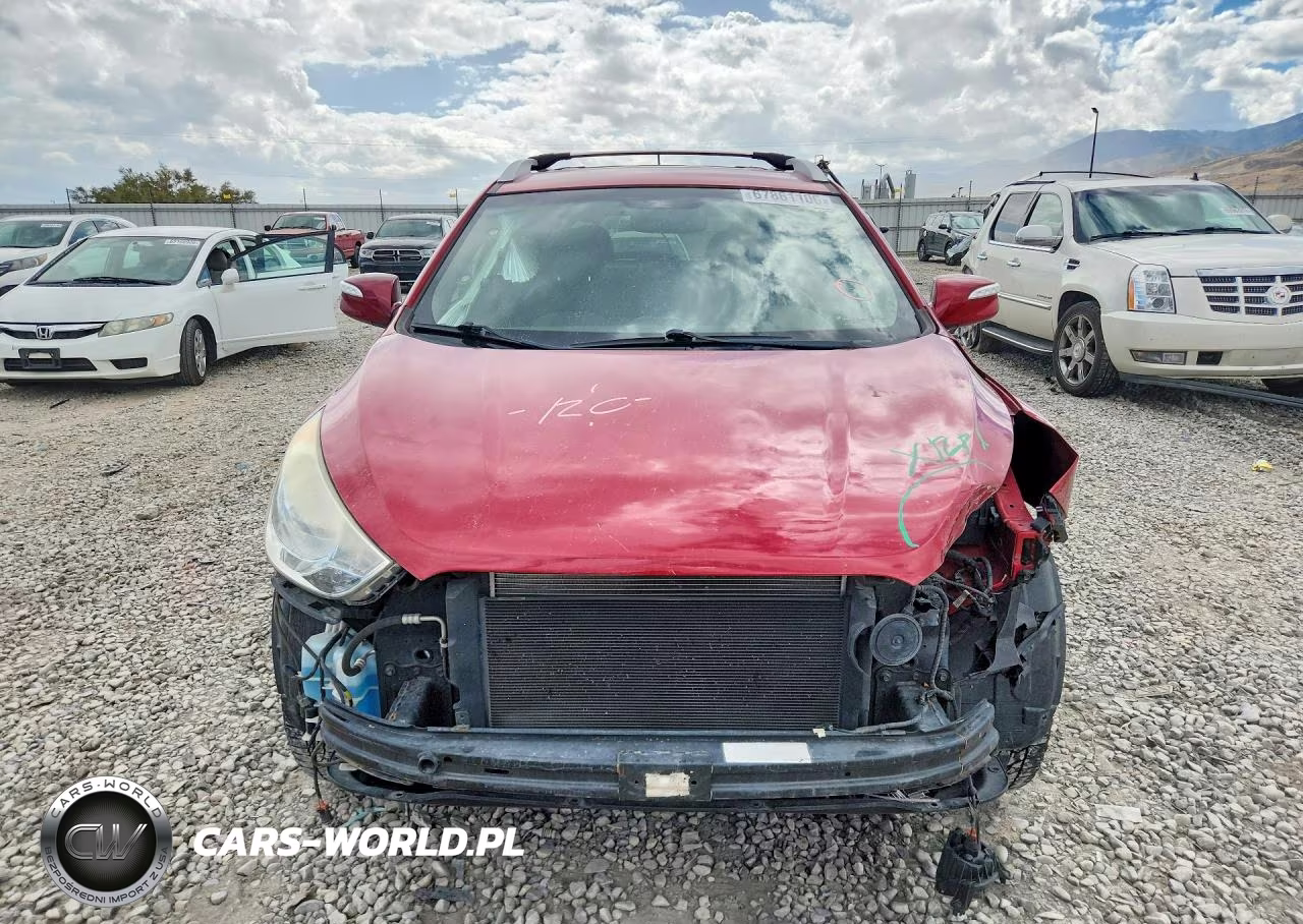 2013 Hyundai Tucson Limited VIN:KM8JUCAC2DU579070 - 5