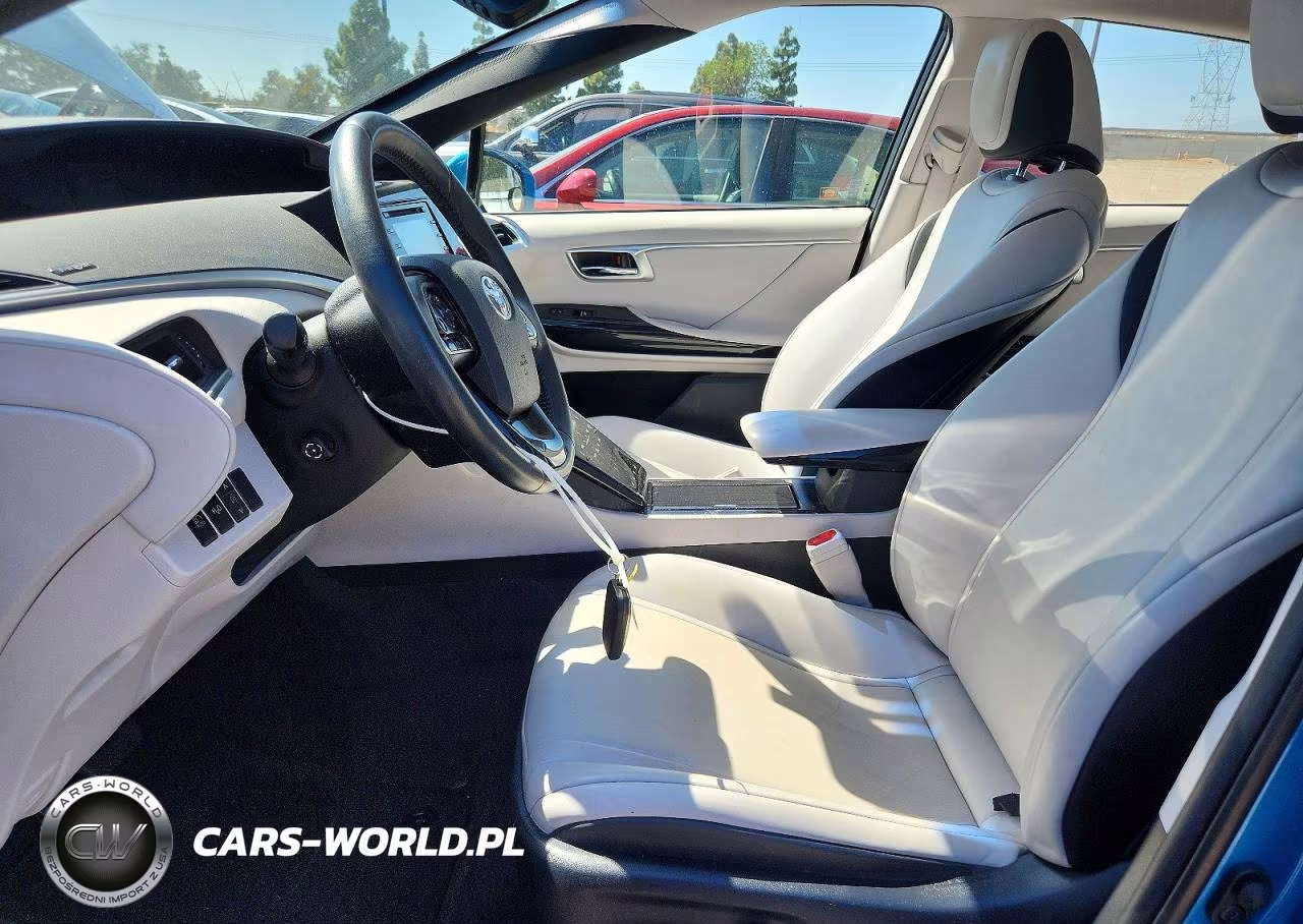 2018 Toyota Mirai Base VIN:JTDBVRBD0JA003880 - 7