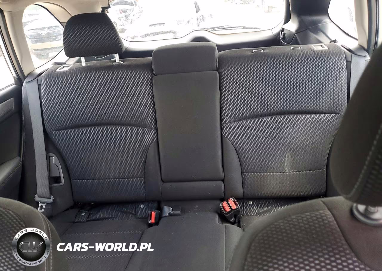 2018 Subaru Outback 2.5I VIN:4S4BSAAC1J3260002 - 10