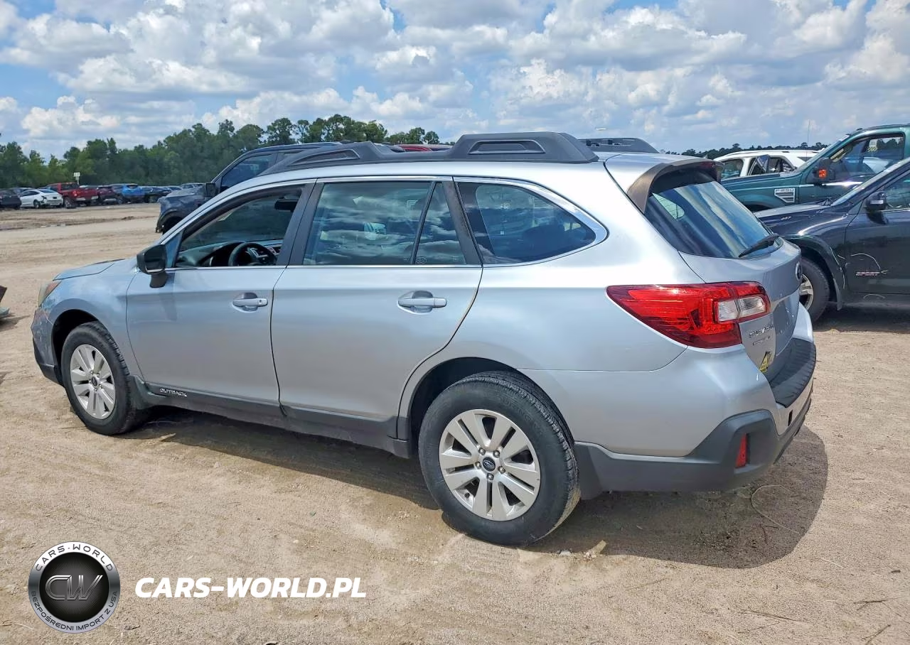 2018 Subaru Outback 2.5I VIN:4S4BSAAC1J3260002 - 2