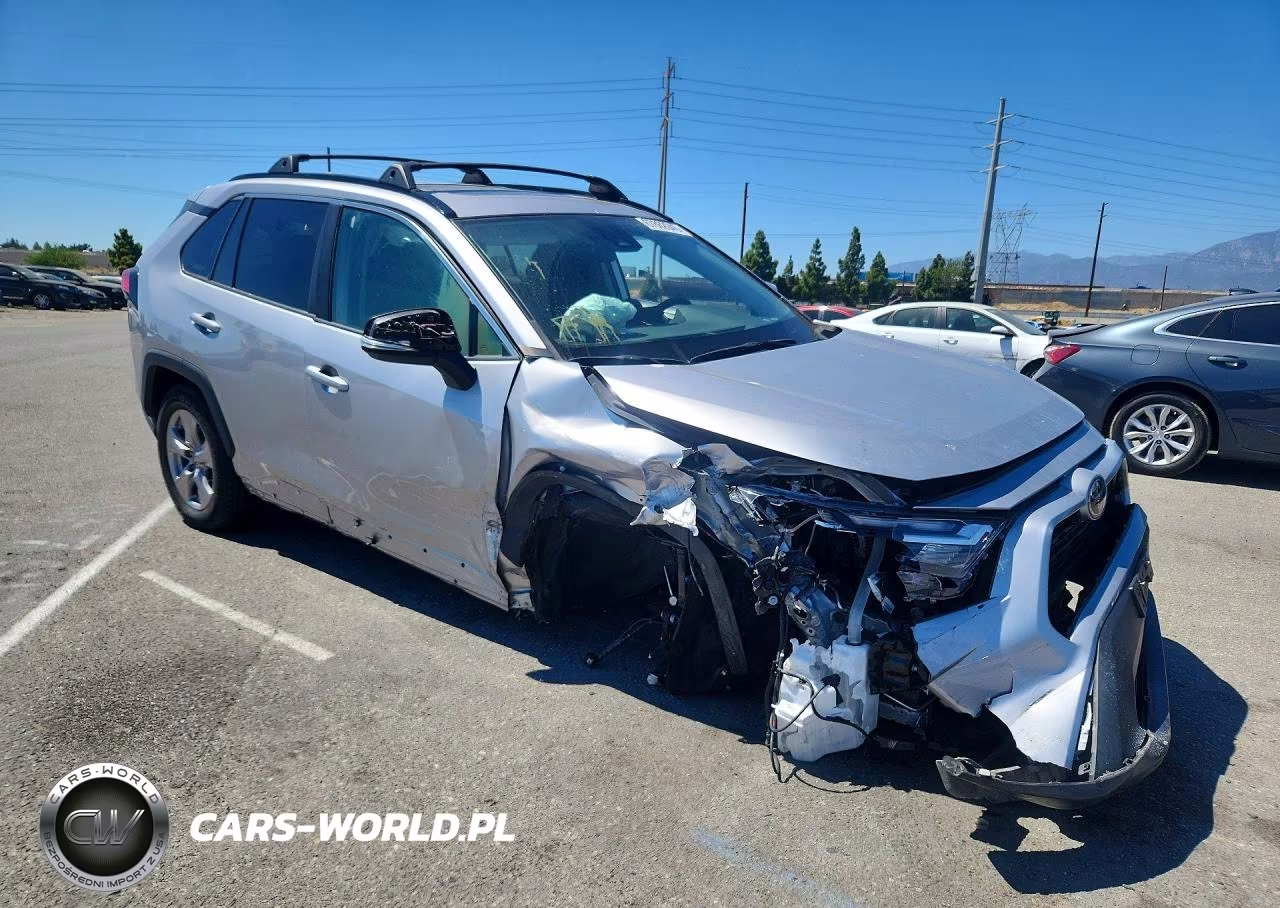 2023 Toyota Rav4 Xle VIN:2T3W1RFV8PC225501 - 4