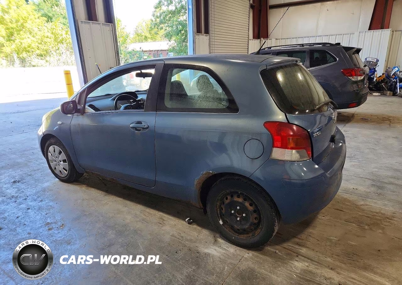 2009 Toyota Yaris Base VIN:JTDJT903295240919 - 2