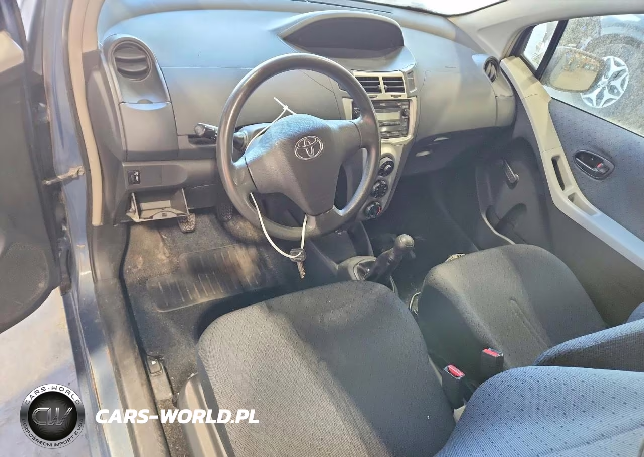 2009 Toyota Yaris Base VIN:JTDJT903295240919 - 8
